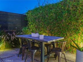 314 Ultimo Avenue, Long Beach CA 90814