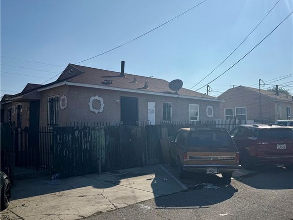 9435 S Western, Los Angeles CA 90047