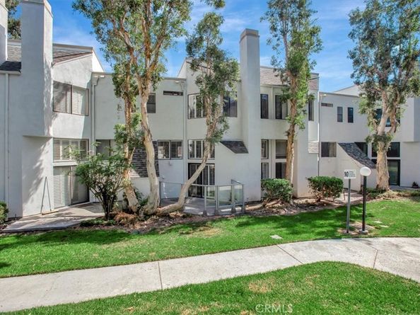 166 N Singingwood Street 9, Orange CA 92869