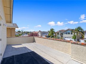 4260 Dogwood, Seal Beach CA 90740