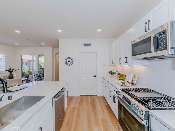 429 Ridgeway, Irvine CA 92620