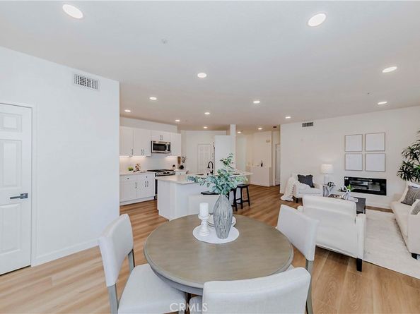 429 Ridgeway, Irvine CA 92620