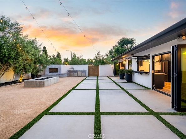 3000 Country Club Drive, Costa Mesa CA 92626