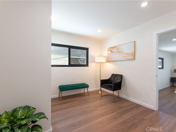 3240 Pacific Avenue, Long Beach CA 90807