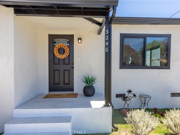 3240 Pacific Avenue, Long Beach CA 90807