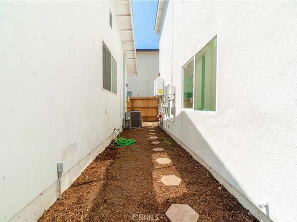 831 Mira Mar Avenue, Long Beach CA 90804