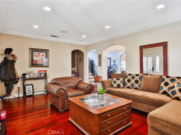 405 W Ellis Avenue, Inglewood CA 90302