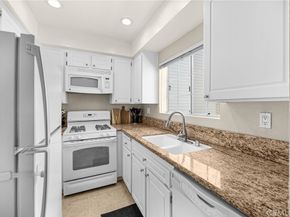 777 S Citrus Avenue 221, Azusa CA 91702