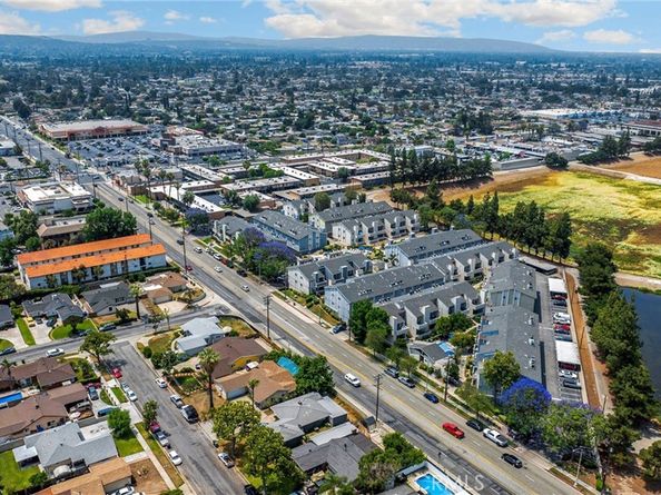 777 S Citrus Avenue 221, Azusa CA 91702