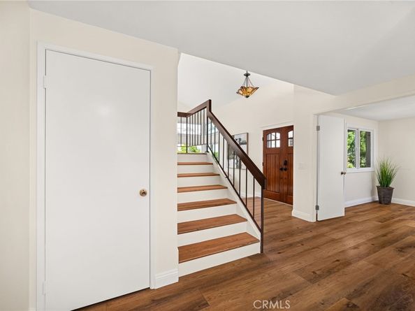719 S Goldfinch Way, Anaheim Hills CA 92807