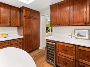 719 S Goldfinch Way, Anaheim Hills CA 92807
