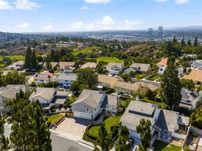 719 S Goldfinch Way, Anaheim Hills CA 92807