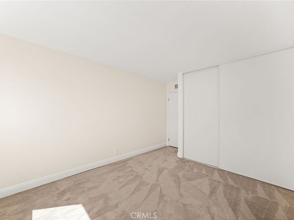 719 S Goldfinch Way, Anaheim Hills CA 92807