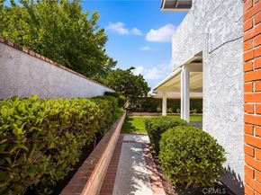719 S Goldfinch Way, Anaheim Hills CA 92807
