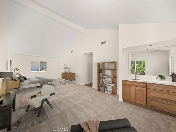 719 S Goldfinch Way, Anaheim Hills CA 92807