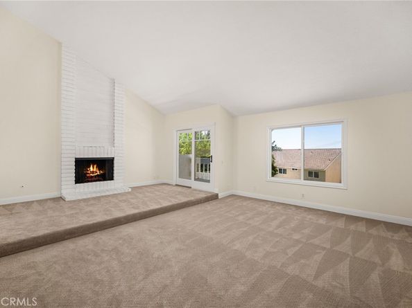 719 S Goldfinch Way, Anaheim Hills CA 92807