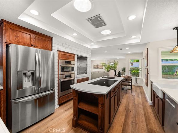 719 S Goldfinch Way, Anaheim Hills CA 92807