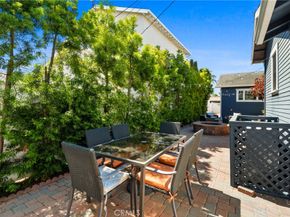 4427 E Vista Street, Long Beach CA 90803