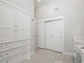 4427 E Vista Street, Long Beach CA 90803