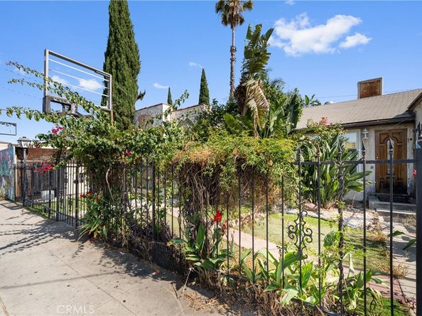 11170 Burbank Boulevard, North Hollywood CA 91601