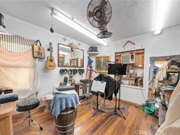 11170 Burbank Boulevard, North Hollywood CA 91601