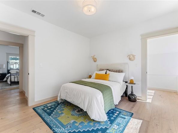 1432 Malvern Avenue, Los Angeles CA 90006