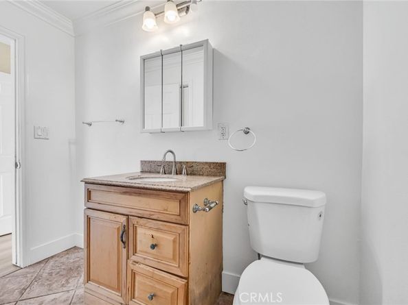 5936 Hayter Avenue, Lakewood CA 90712