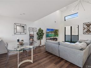 11324 W Raitt Lane, North Hollywood CA 91606