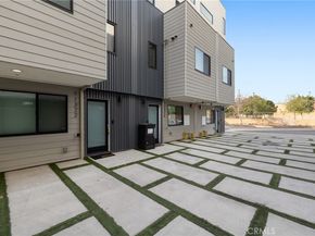 11324 W Raitt Lane, North Hollywood CA 91606