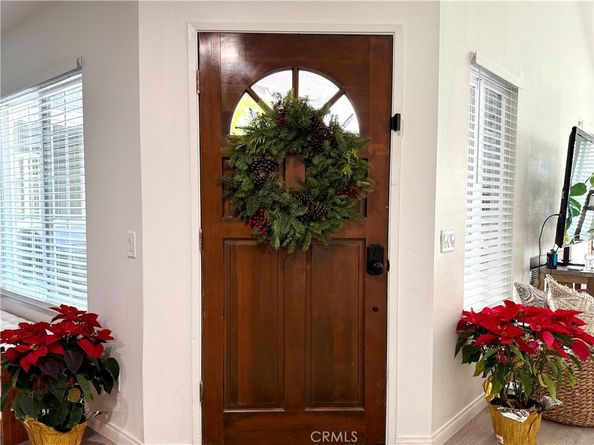 1641 Dimas Ct, Azusa CA 91702