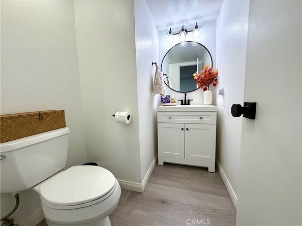 1641 Dimas Ct, Azusa CA 91702