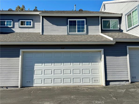 1641 Dimas Ct, Azusa CA 91702