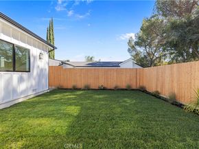 4208 New York Ave, La Crescenta CA 91214