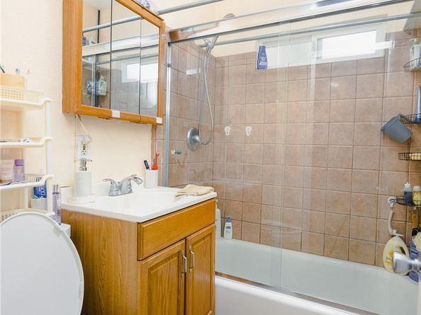 4284 Dwight, San Diego CA 92105