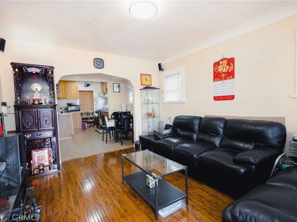 4284 Dwight, San Diego CA 92105