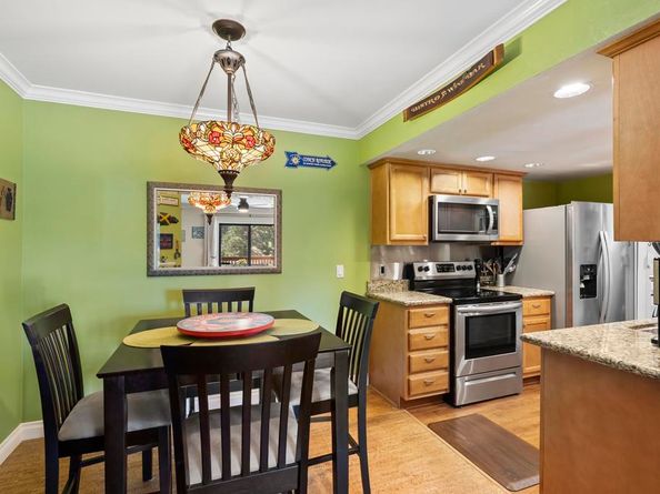 12007 Alta Carmel Court 325, San Diego CA 92128