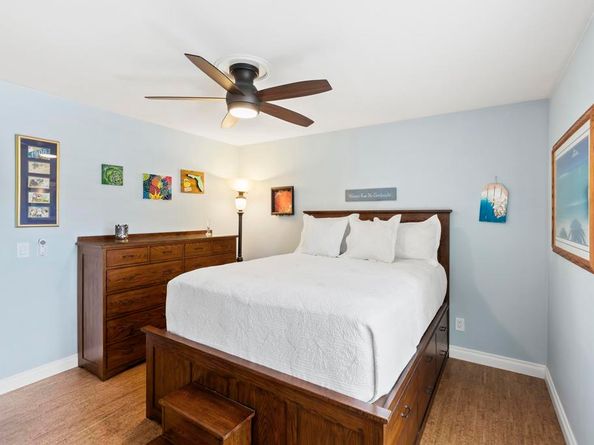 12007 Alta Carmel Court 325, San Diego CA 92128