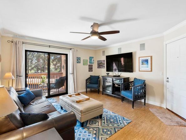 12007 Alta Carmel Court 325, San Diego CA 92128