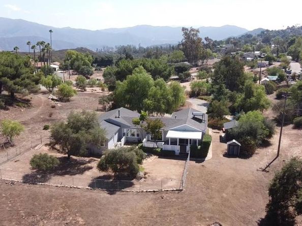 434 Mountain View Rd, El Cajon CA 92021