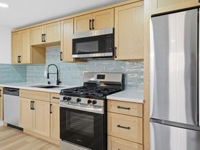 2828 Mission Village Dr, San Diego CA 92123