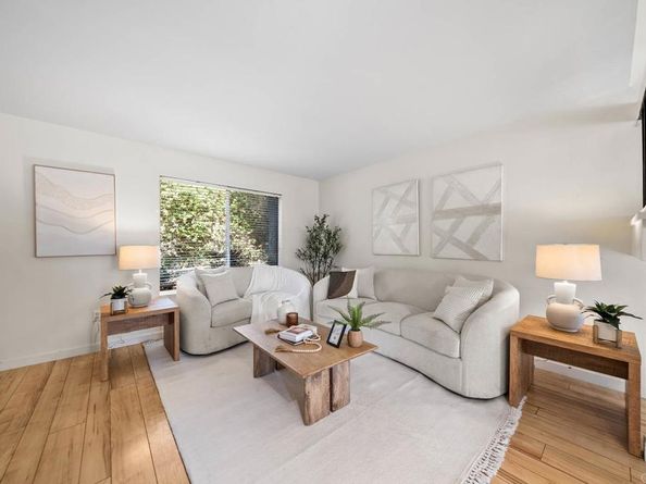 10658 King Phillip Ct., Santee CA 92071