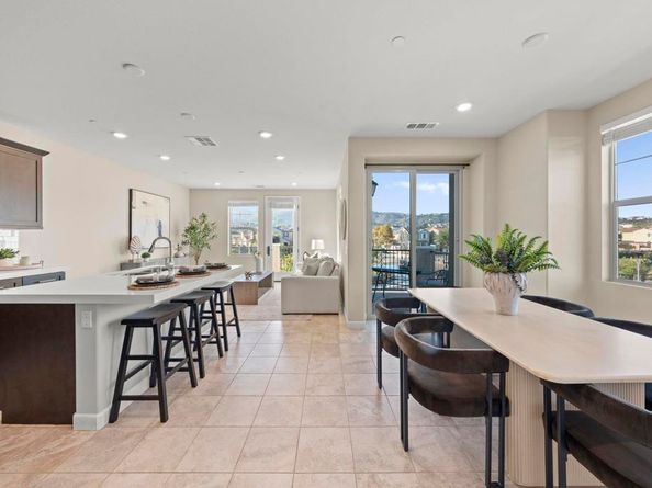 21547 Trail Blazer Lane, Escondido CA 92029