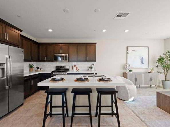 21547 Trail Blazer Lane, Escondido CA 92029