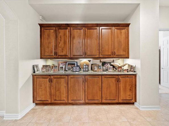 1608 Hamilton Lane, Escondido CA 92029