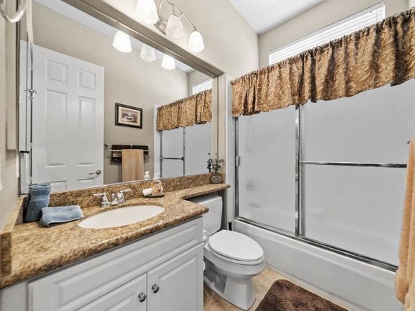 1608 Hamilton Lane, Escondido CA 92029