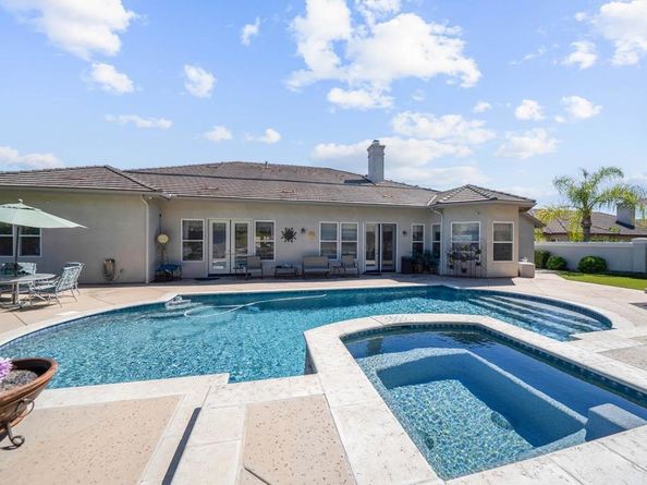 1608 Hamilton Lane, Escondido CA 92029