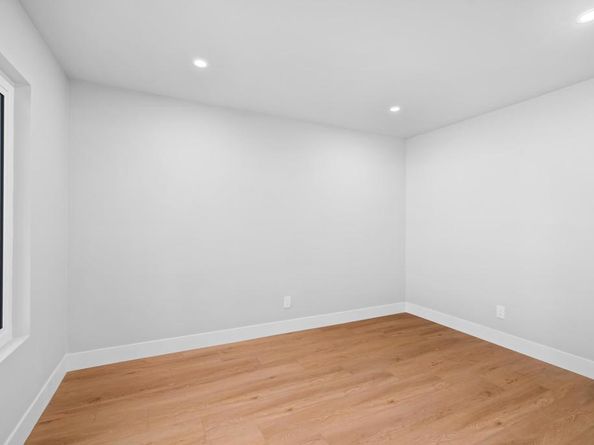 10594 Rookwood Drive, San Diego CA 92131