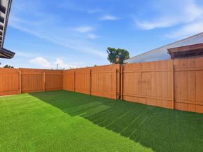 702 4 Oaklawn Avenue, Chula Vista CA 91910