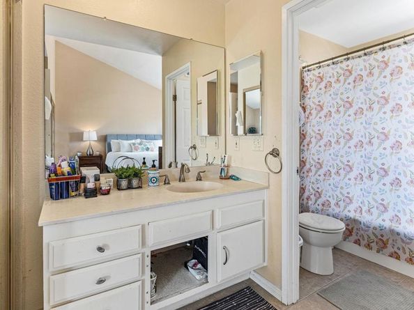 10065 Canyonview, Spring Valley CA 91977