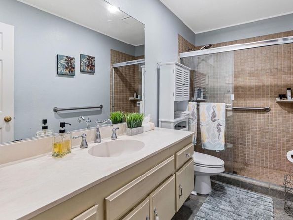 10065 Canyonview, Spring Valley CA 91977